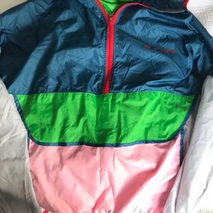 Cotopaxi Teca Windbreaker